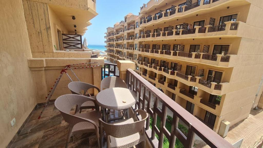 Ok Holiday Homes At Turtles Beach D1.3 .9 Hurghada Exterior photo